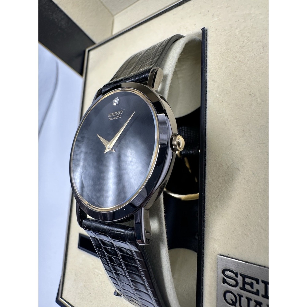 Seiko 5Y94-8029 New Battery Mens Watch 34MM 7.5" U - Picture 4 of 14